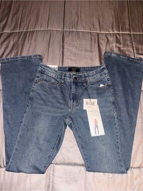 Rise Women's Blue Denim Jeans size 5 (fits like a 3) new